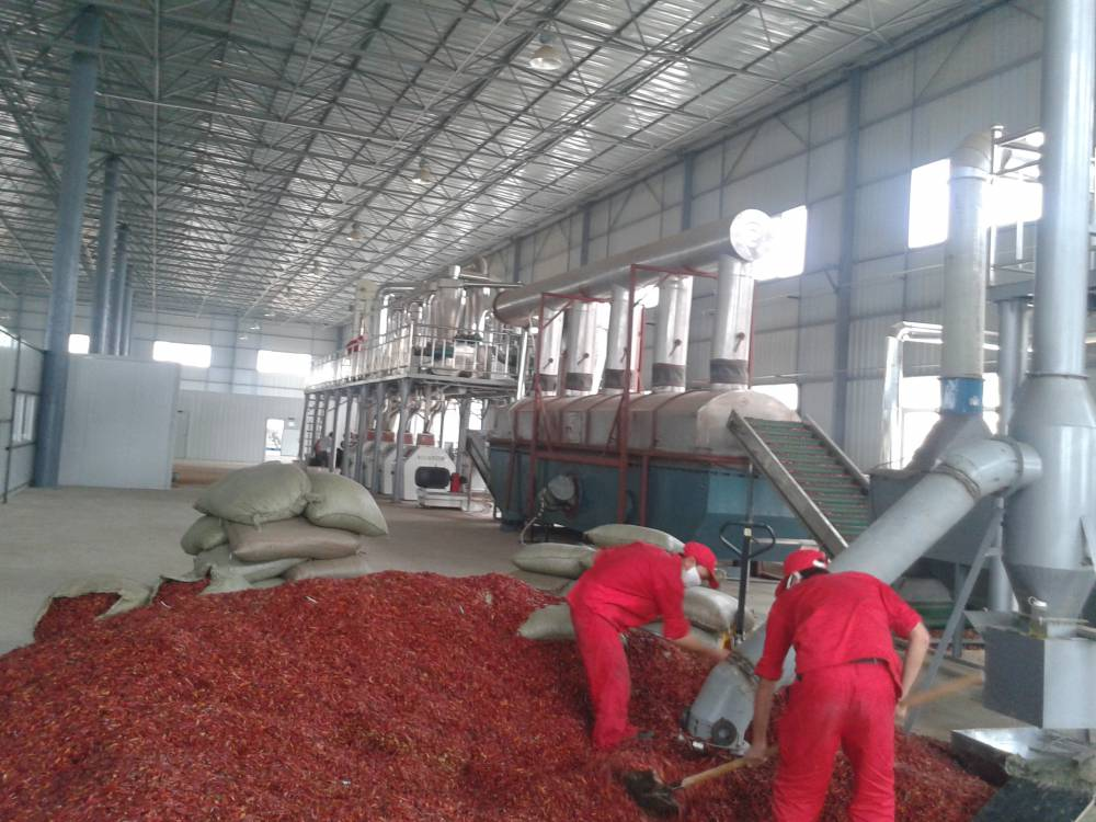 魔鬼椒朝天椒航椒等高辣度提取辣椒面、辣椒精，并将辣椒精纯化为高纯度辣椒碱的设备